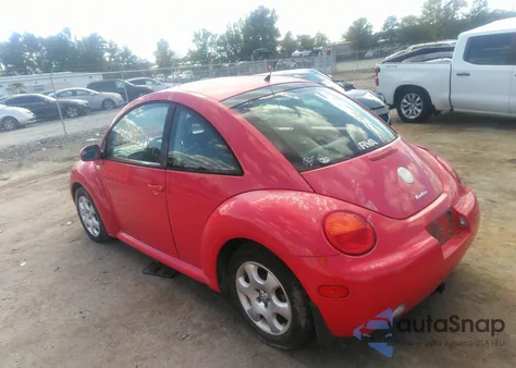 2002 Volkswagen New Beetle Glx from USA, damaged, VIN 3VWDD21C12M423922